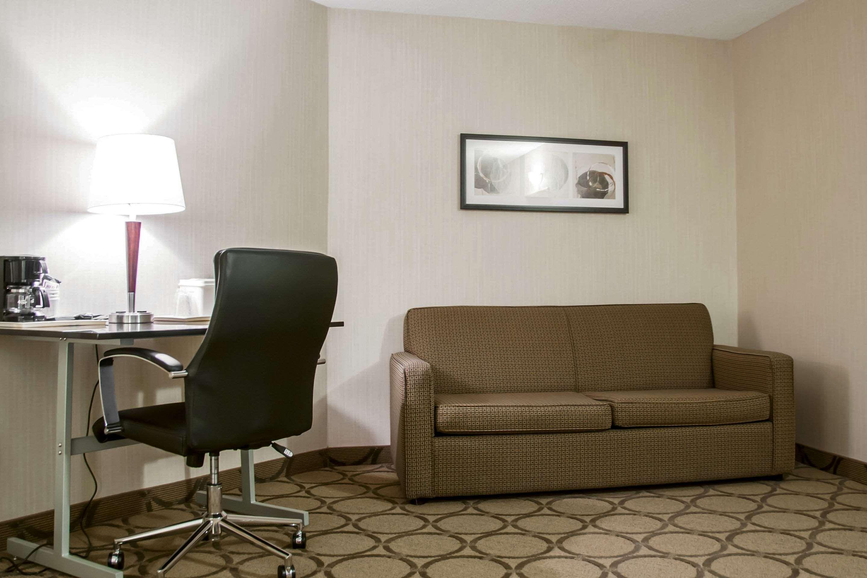 Comfort Inn South Brossard Esterno foto