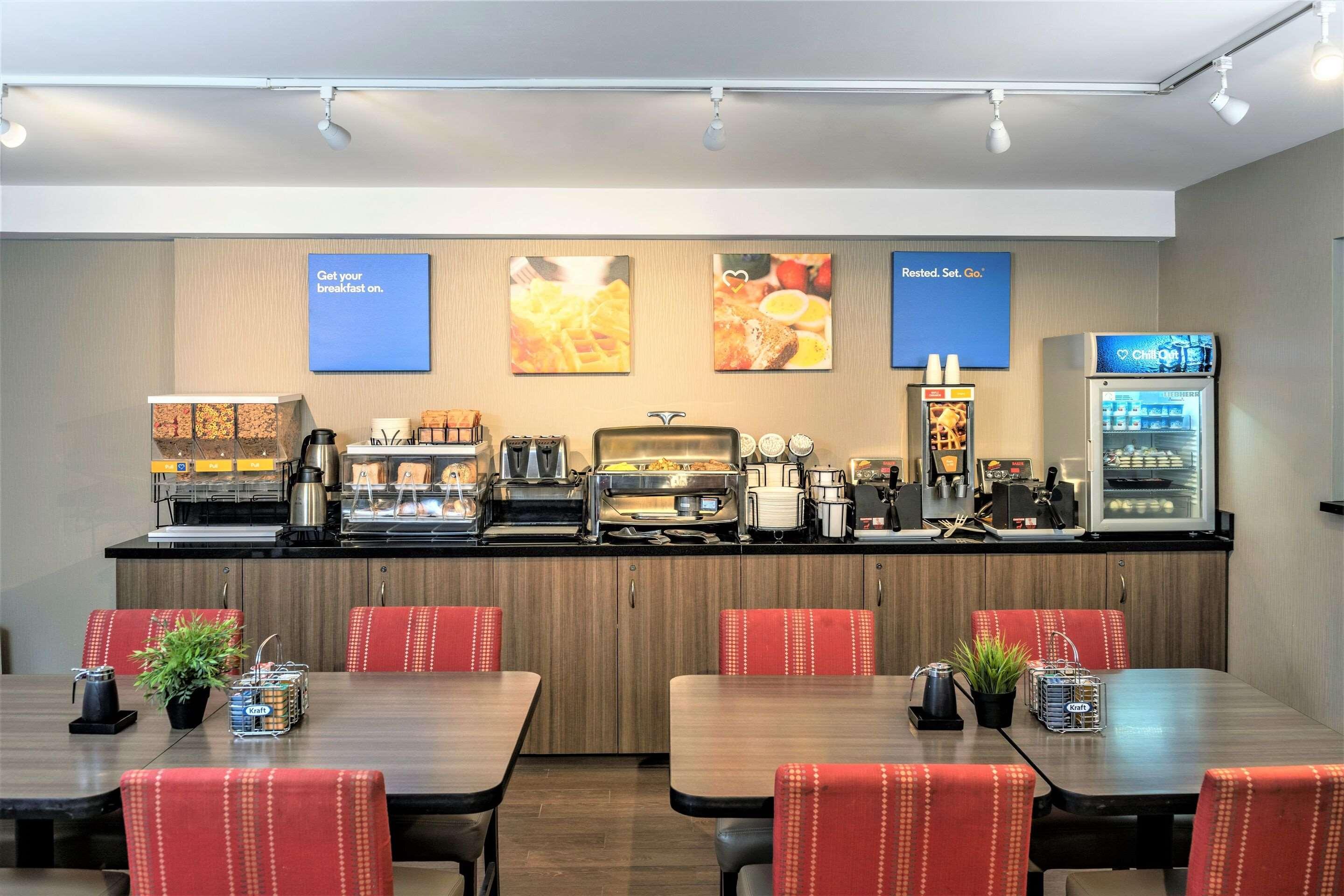 Comfort Inn South Brossard Esterno foto