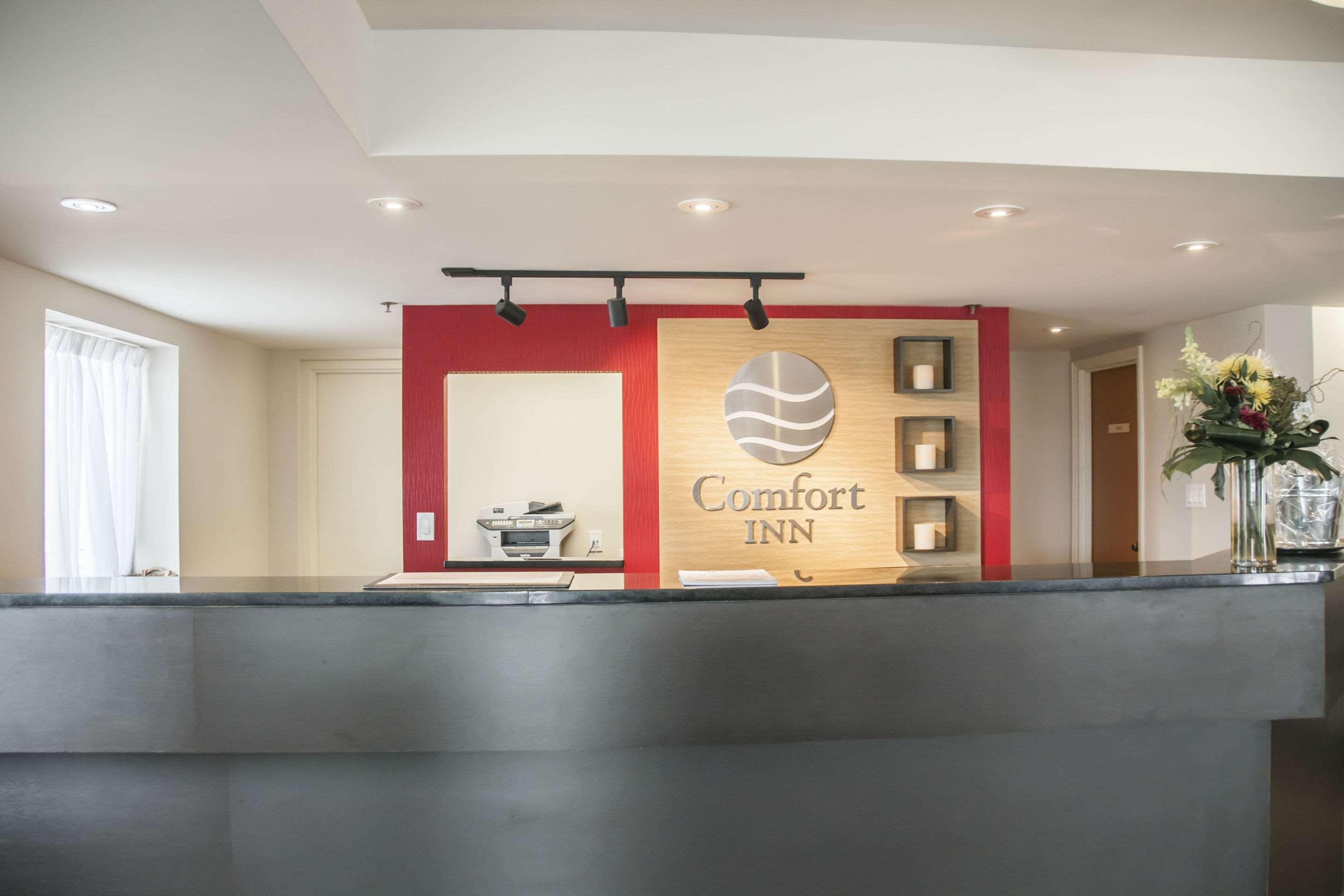 Comfort Inn South Brossard Esterno foto