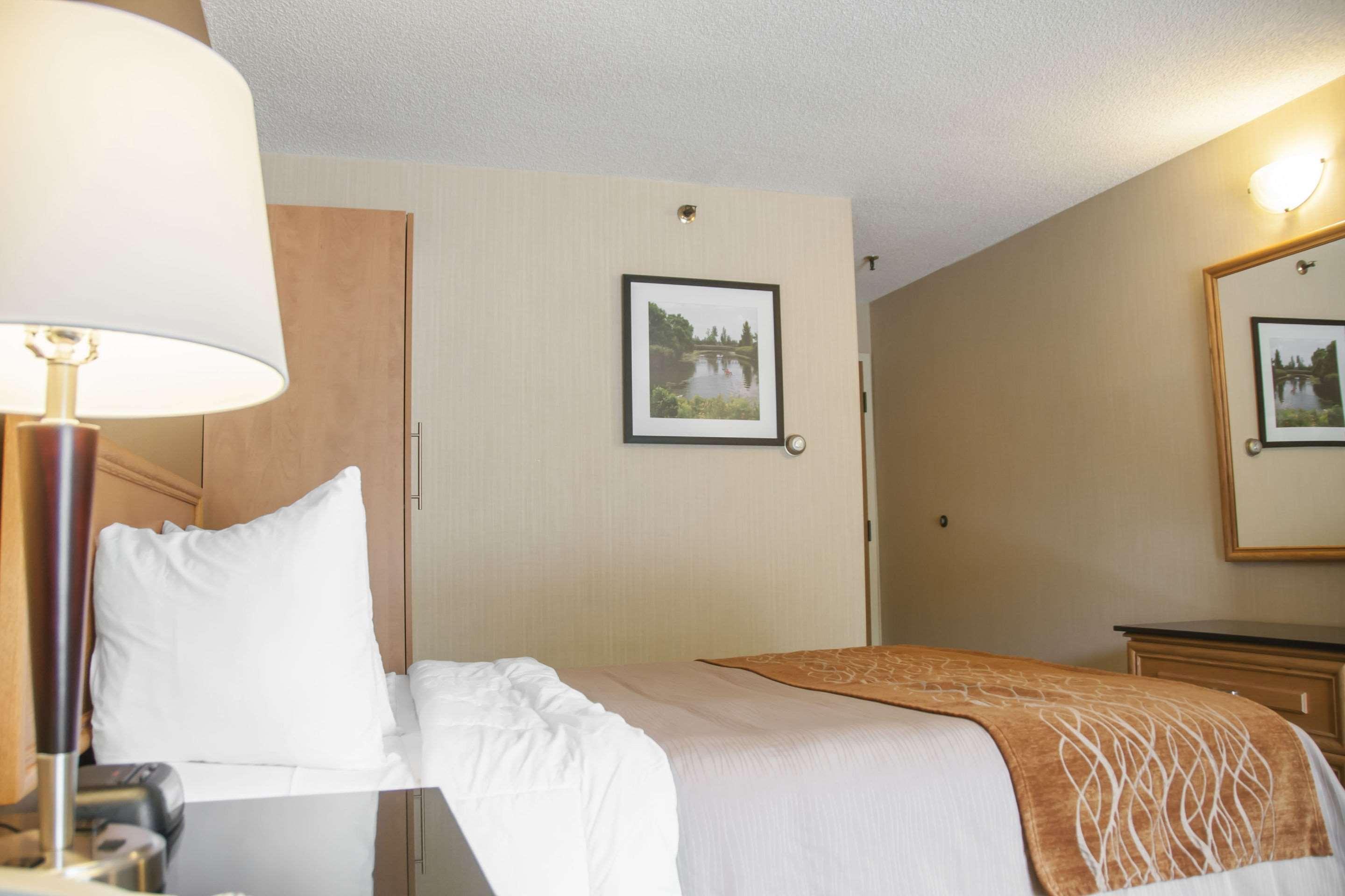 Comfort Inn South Brossard Esterno foto