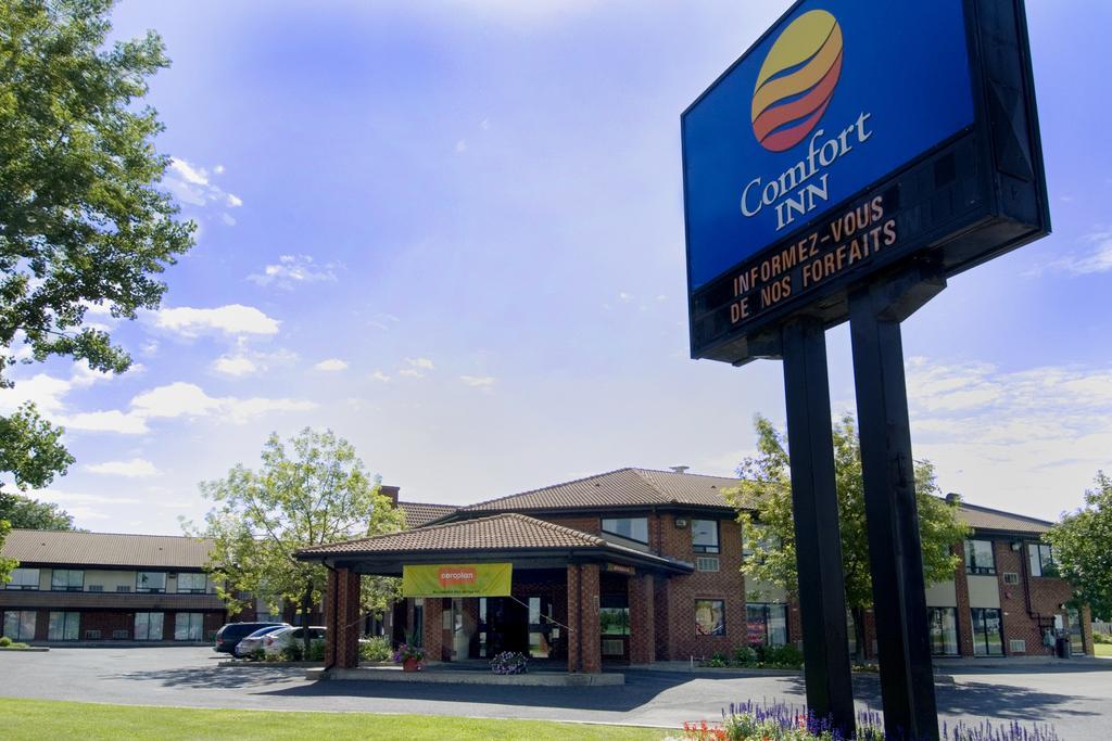 Comfort Inn South Brossard Esterno foto