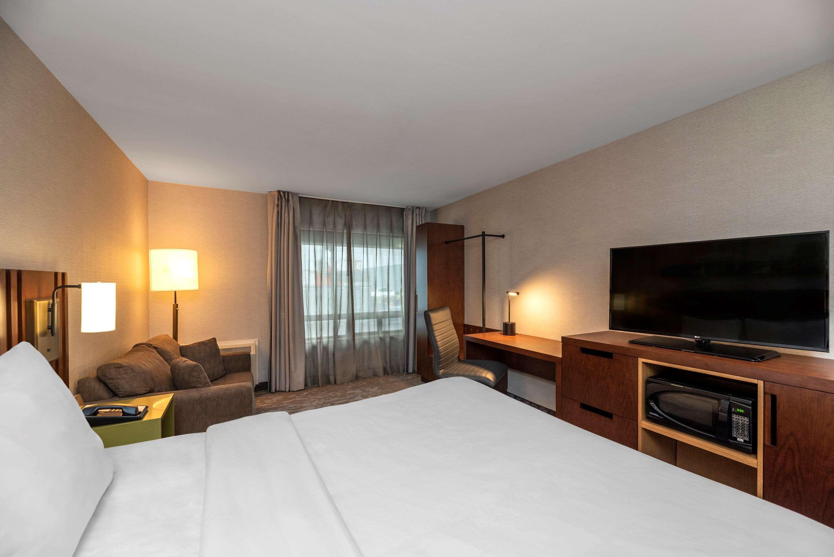 Comfort Inn South Brossard Esterno foto