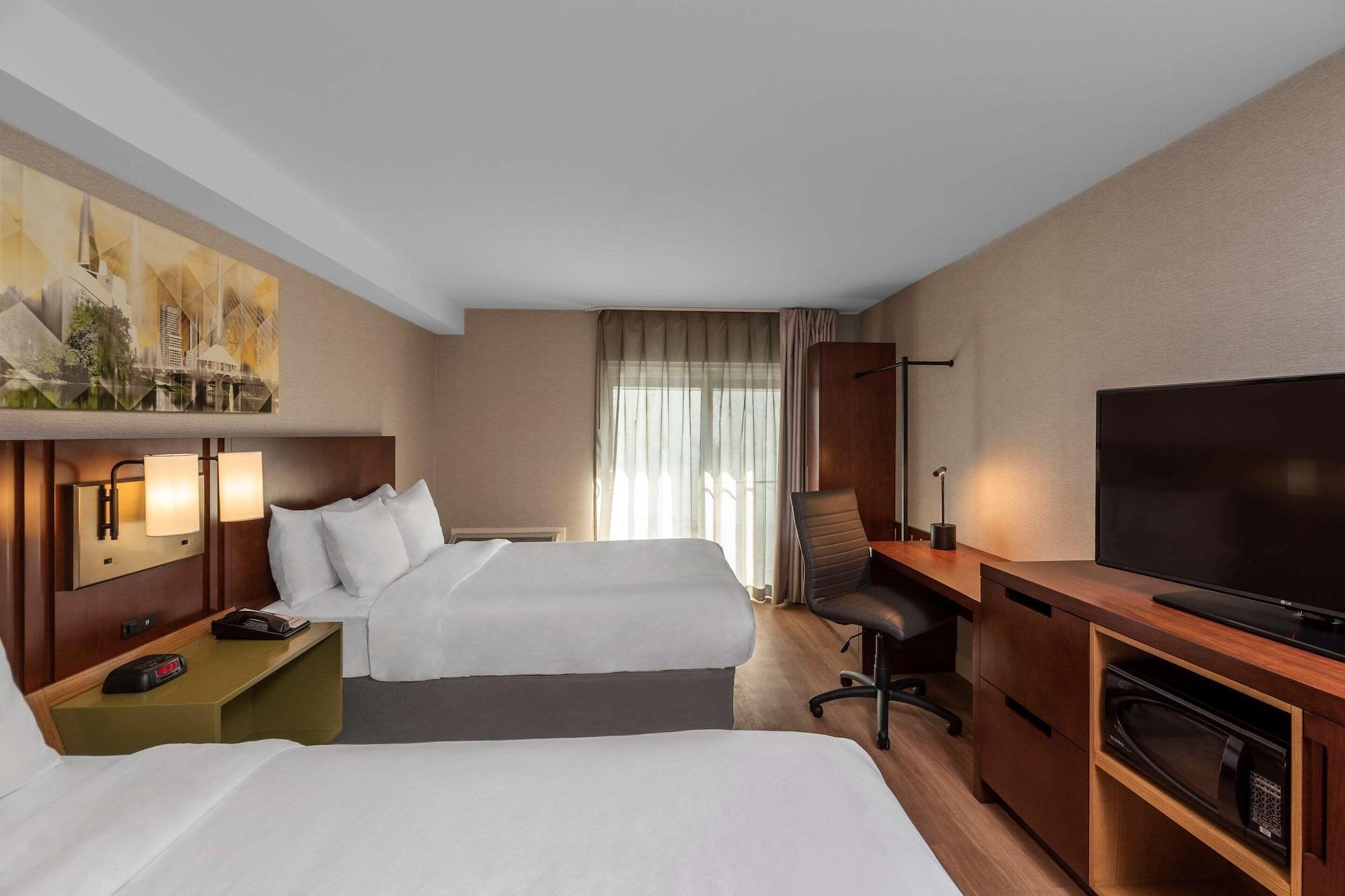 Comfort Inn South Brossard Esterno foto